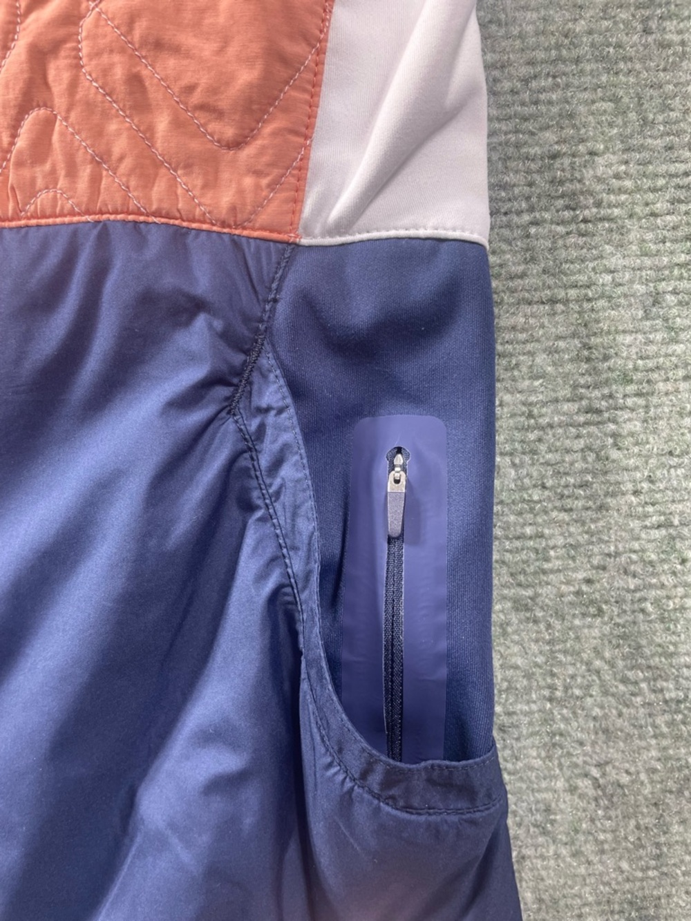 Peter Millar Peach, Navy & White Quilted Vest — Colorblock Style - Picture 4 of 13